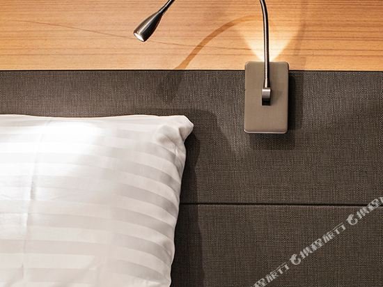 Фото Shin Shin Hotel Jeju Airport