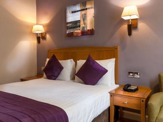 Фото The Durley Dean Hotel