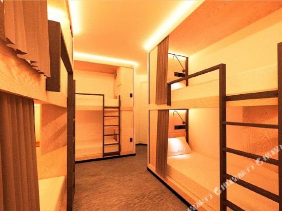 Фото Bond Boutique Capsule Hotel at Bugis - Hostel