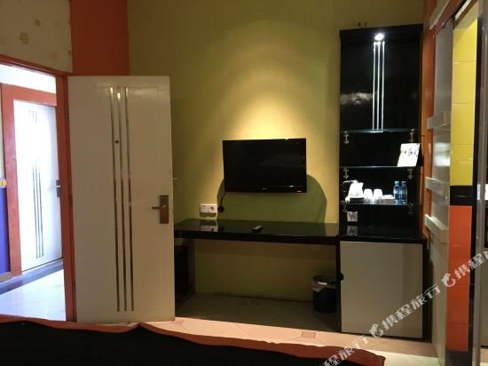 Фото International Homestay Surabaya