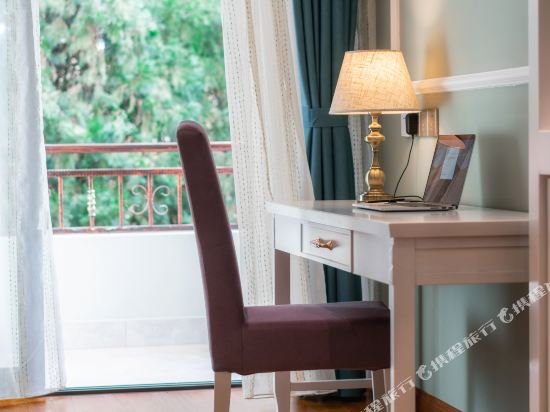 Фото Snowy Sands Resort