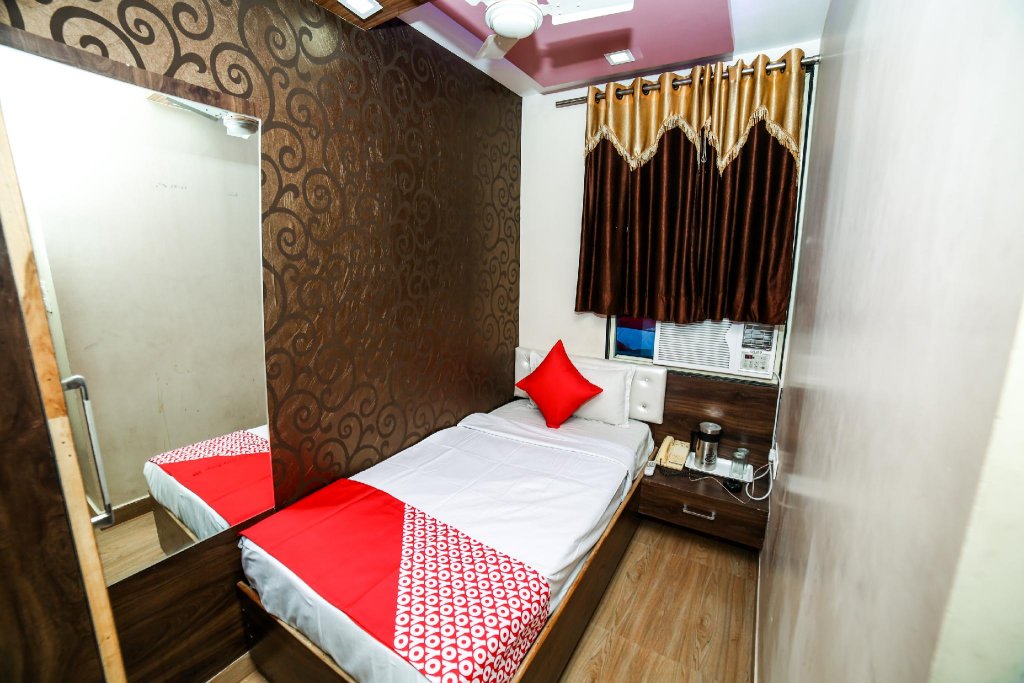 Фото Oyo 18651 Hotel Sharda