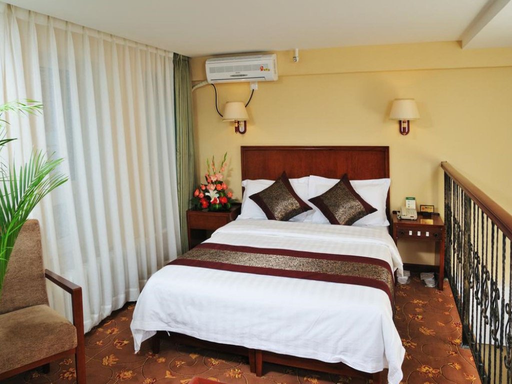 Фото King Parkview Hotel