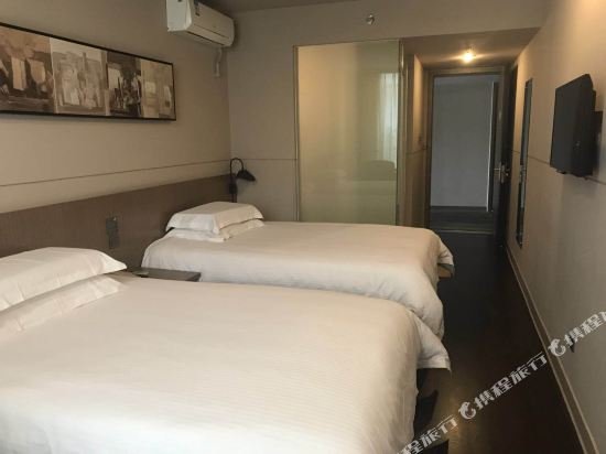 Фото Jinjiang Inn Select (Shanghai Fengxian Powerlong Plaza Yunhe North Road)