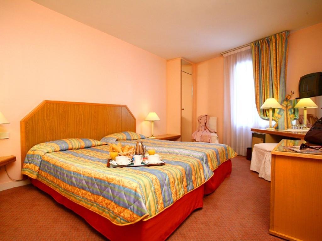 Фото Hotel Fertel Etoile