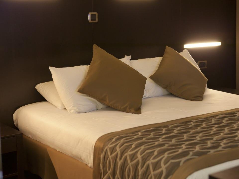 Фото Apogia Paris