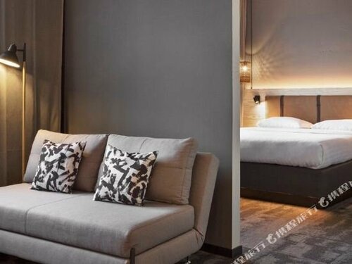 Гостиница Moxy Darmstadt в Дармштадте