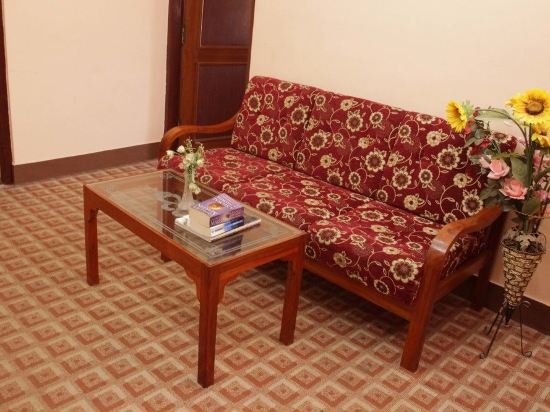 Фото Hotel Happy Home