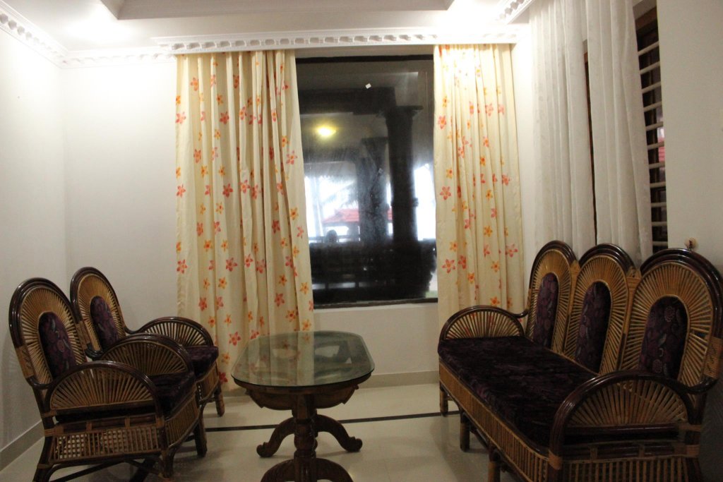 Фото Black Beach Resort