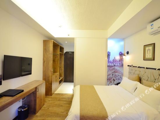 Фото Milan Hotel