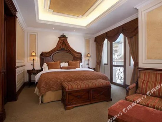 Фото Hotel Plaza Grande