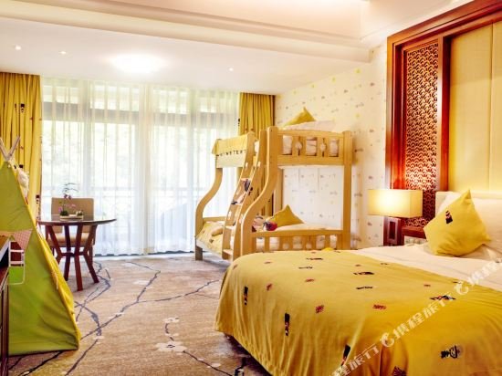 Фото New Century Resort Siming Lake Yuyao