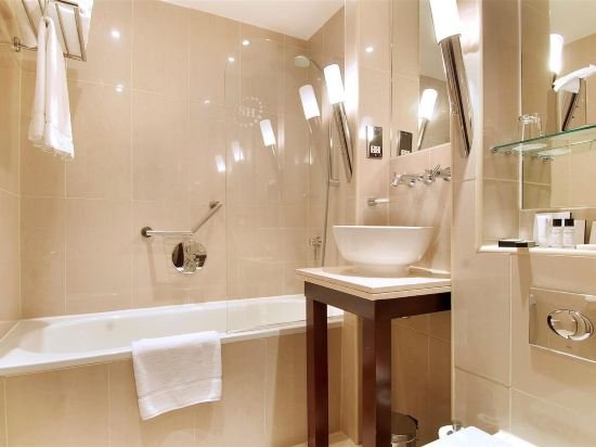 Фото The Premier Notting Hill