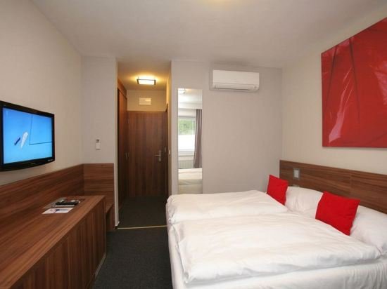 Фото Hotel Jezerka