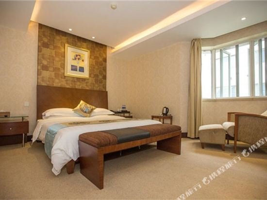 Фото Jiangsu Cuipingshan Hotel