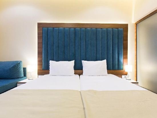 Фото Marquise Hotel