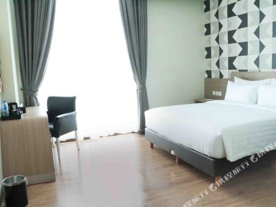 Фото Luminor Hotel Jakarta - Pecenongan