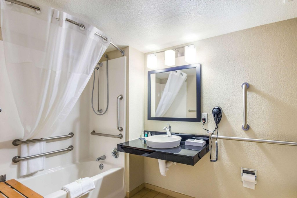 Фото Quality Inn