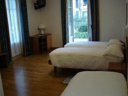Гостиница Hotel Lario