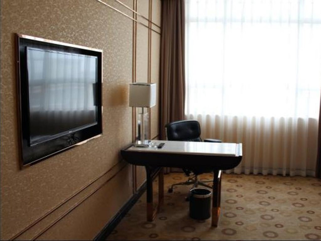 Фото Lavande Hotel Yangjiang Xiping Road Wal-Mart Branch