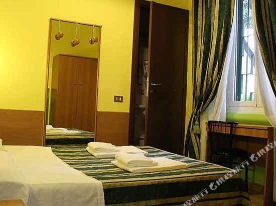 Фото Hotel Bogart