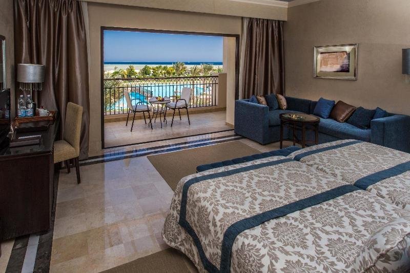 Фото Jaz Bluemarine