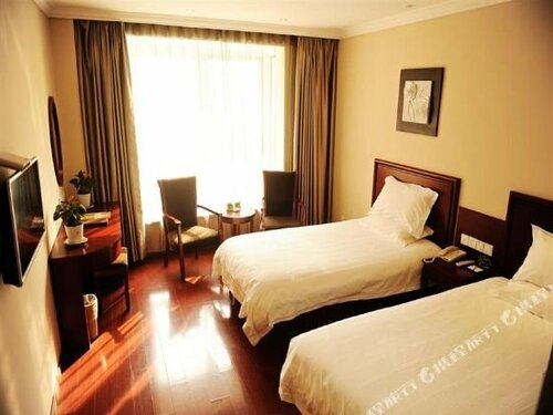 Гостиница GreenTree Inn Yingtan Bus Station Express Hotel в Цзянси