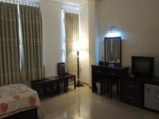 Фото Phi Phung Hotel