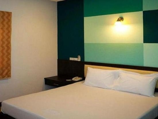 Фото The Resort Pranburi