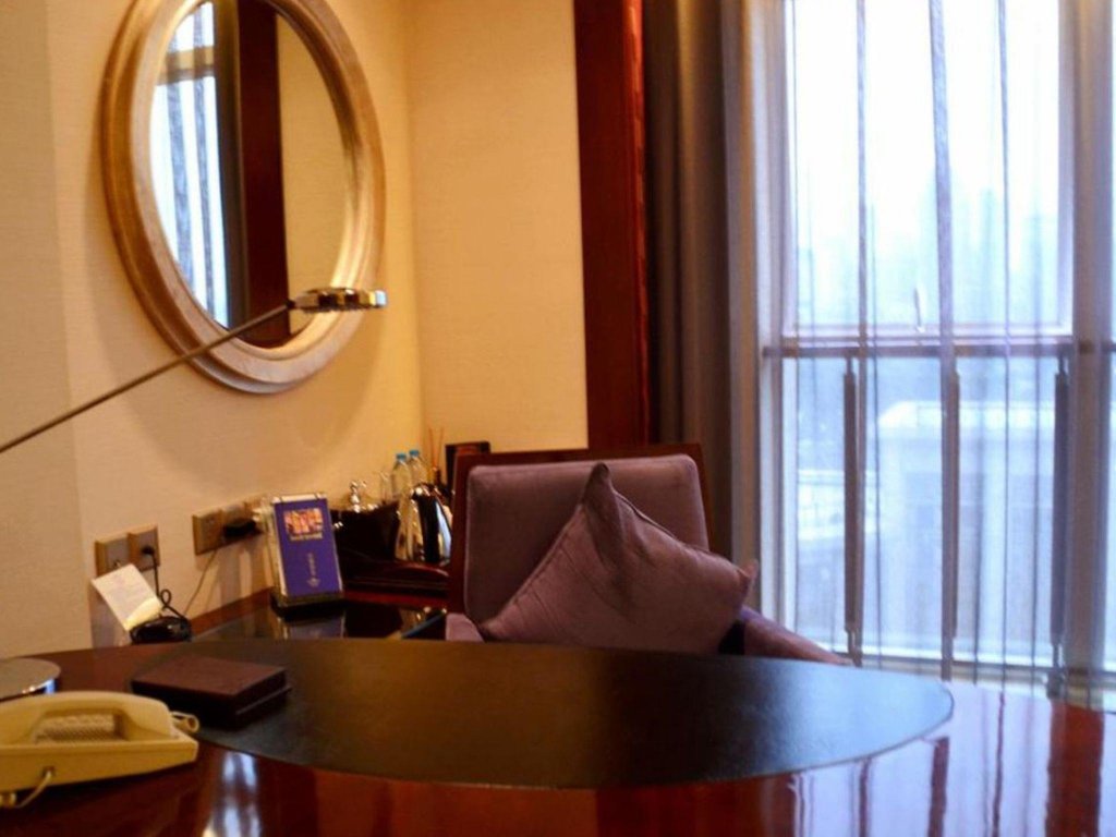 Фото Wyndham Grand Plaza Royale Ningbo