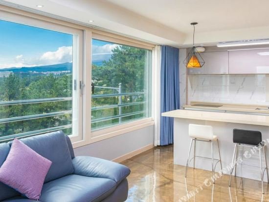 Фото The Bay Jeju Resort