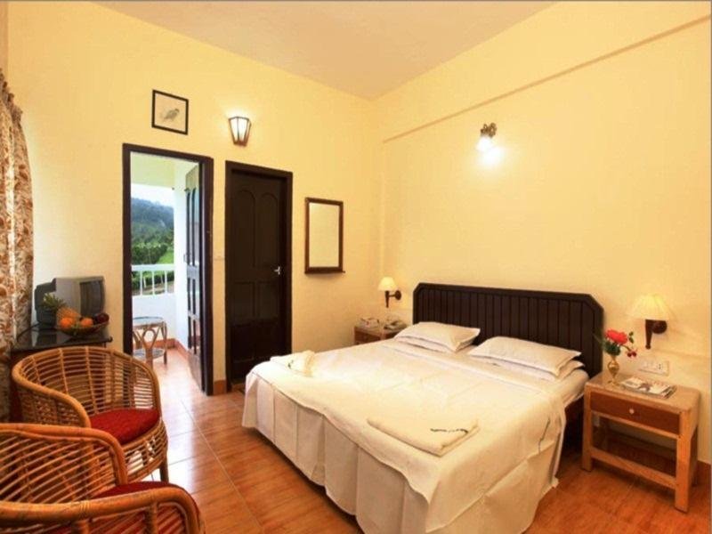 Фото Goroomgo Poopada Resort Kerala