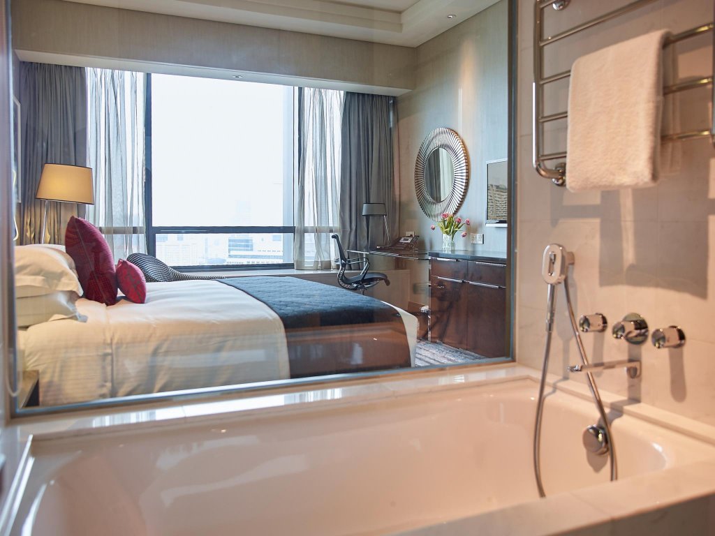 Фото Carlton City Hotel Singapore