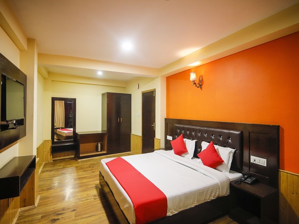 Фото Oyo 27062 Hotel Green View