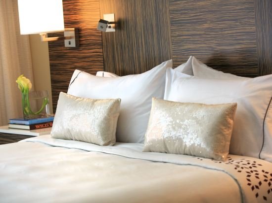 Фото Renaissance Denver Downtown City Center Hotel