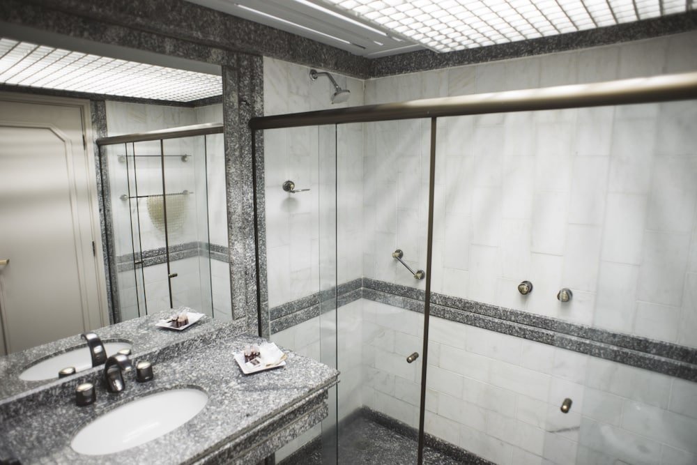 Фото Noumi Plaza Hotel