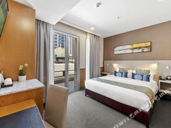 Фото YEHS Hotel Sydney QVB