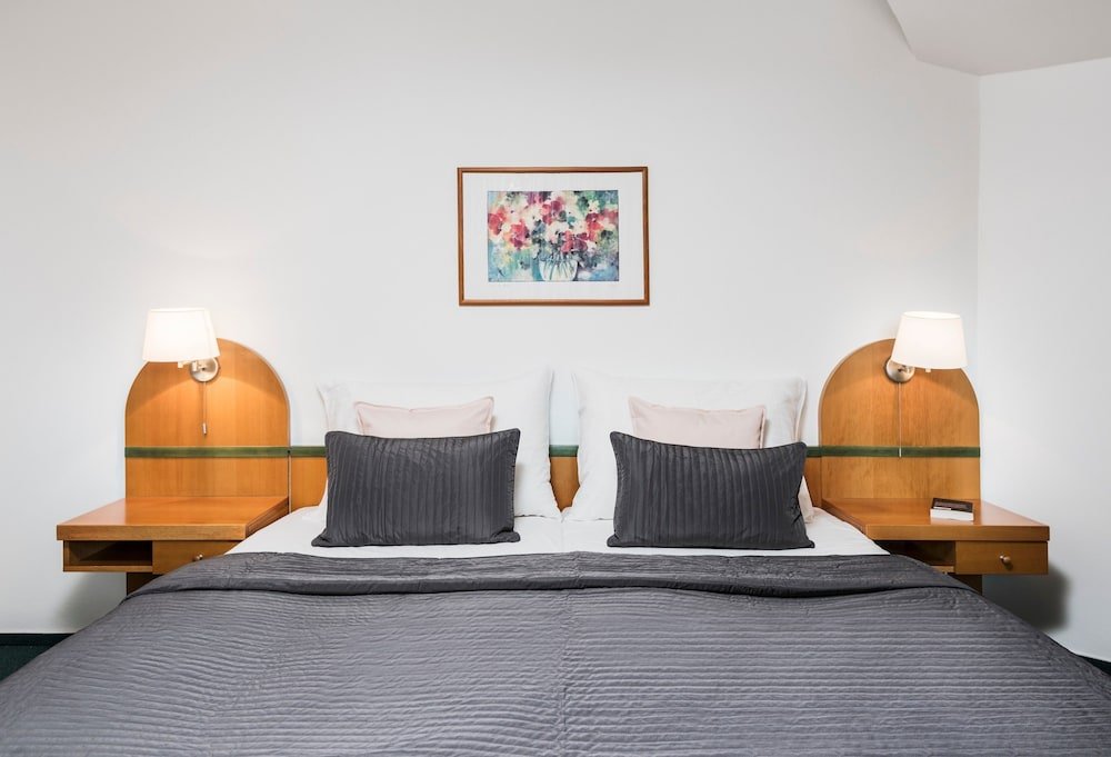 Фото Hotel Troja