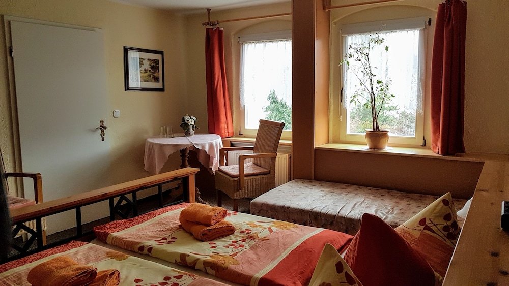 Фото Pension & Gasthaus Nostalgie