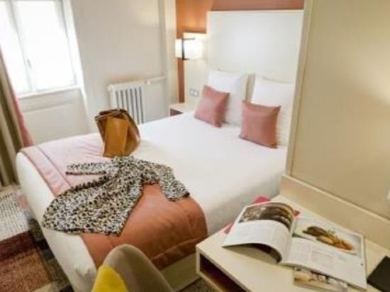 Фото Hôtel des Remparts