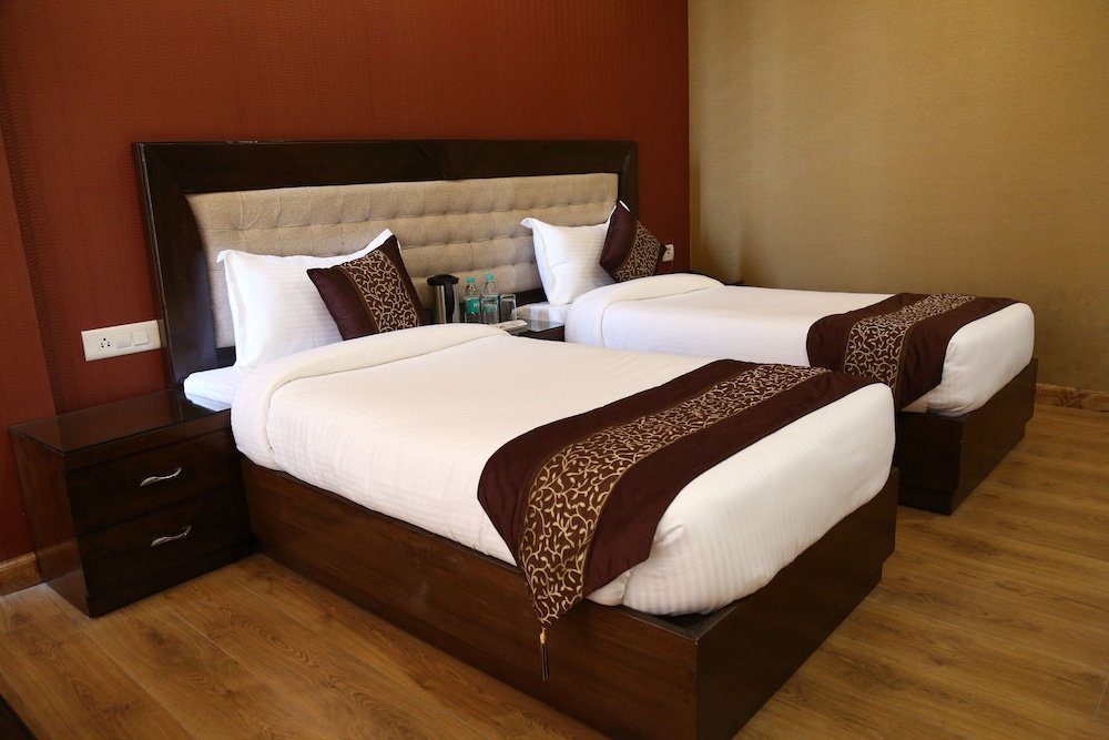 Фото FabHotel Elysee