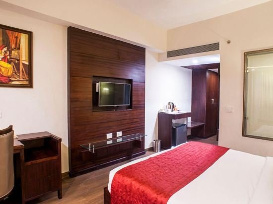 Фото Clarion Inn Sevilla