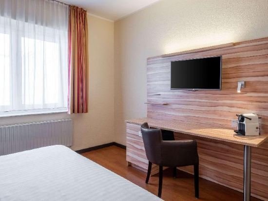 Фото Star Inn Hotel Premium Bremen Columbus, by Quality
