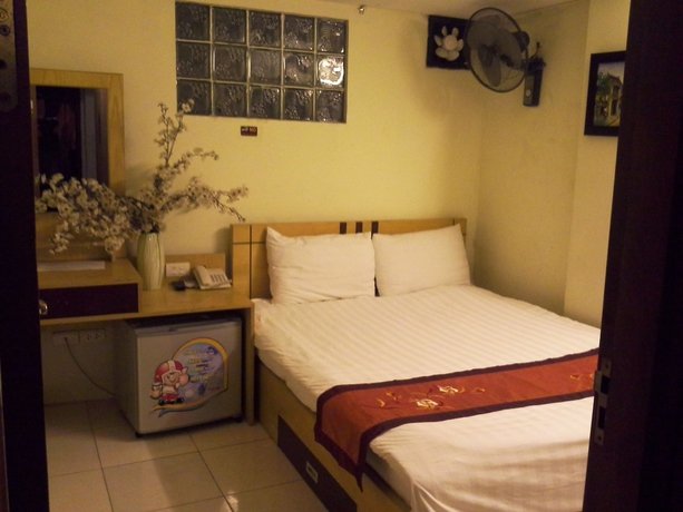 Фото Hanoi Central Hotel