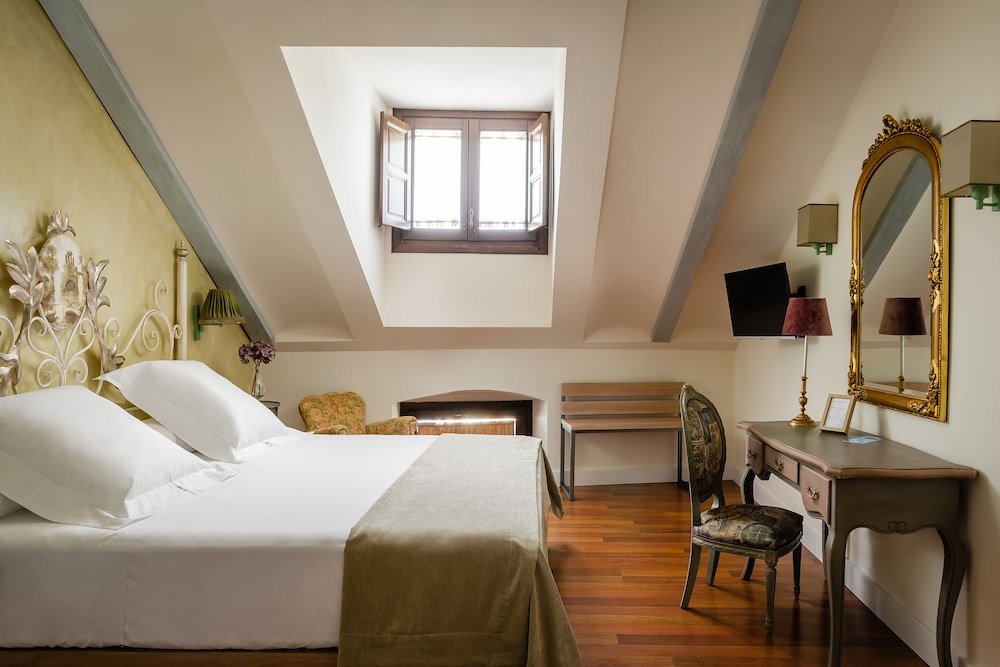 Фото Hotel Yit La Casona del Arco