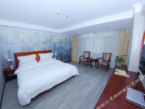 Фото GreenTree Inn NanNing LangDong Hotel