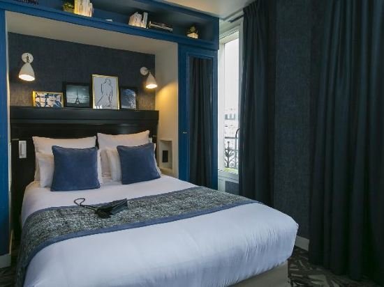 Фото The Hôtel de Neuville - Arc de Triomphe