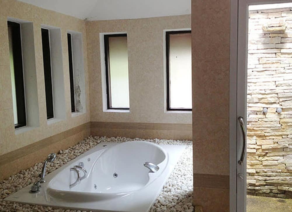 Фото Villa Chaya