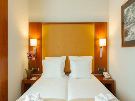 Фото Dom Carlos Liberty Hotel