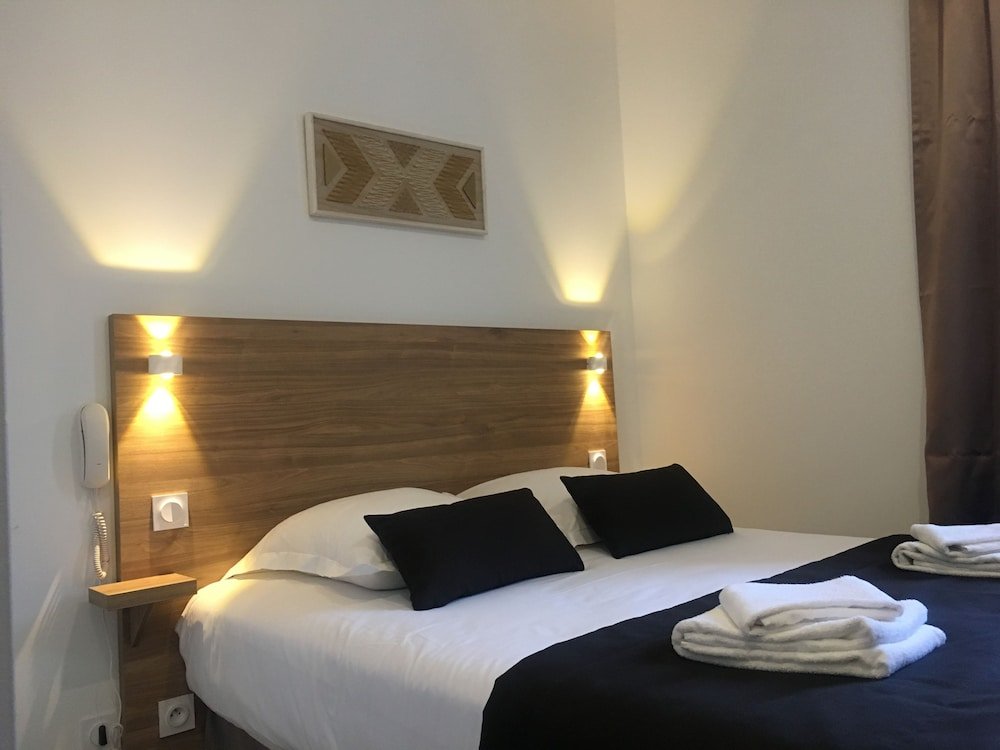 Фото Hotel Le Biarritz Vichy